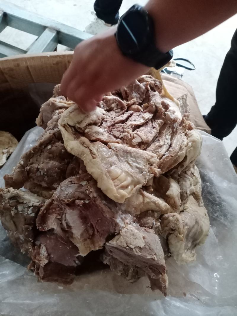 蒙古熟羊肉，八分熟，自己生产制作清水卤煮八分熟纯山羊肉