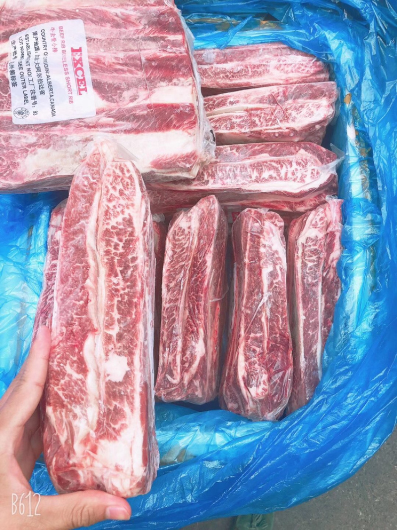 牛小排、烤肉店专用产品、厂家直销批发。