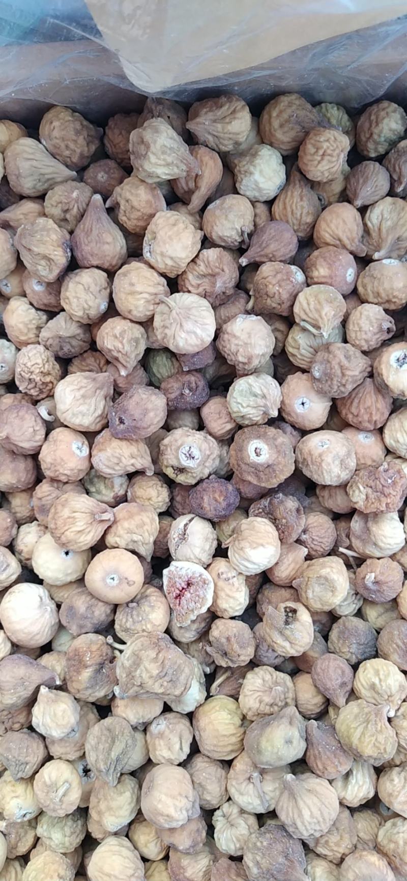 新疆今年的新鲜的无花果干特级果，精选果干，