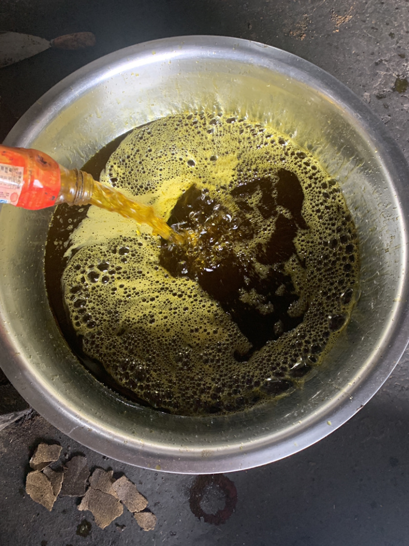 湖北荆州农家压榨纯香菜籽油