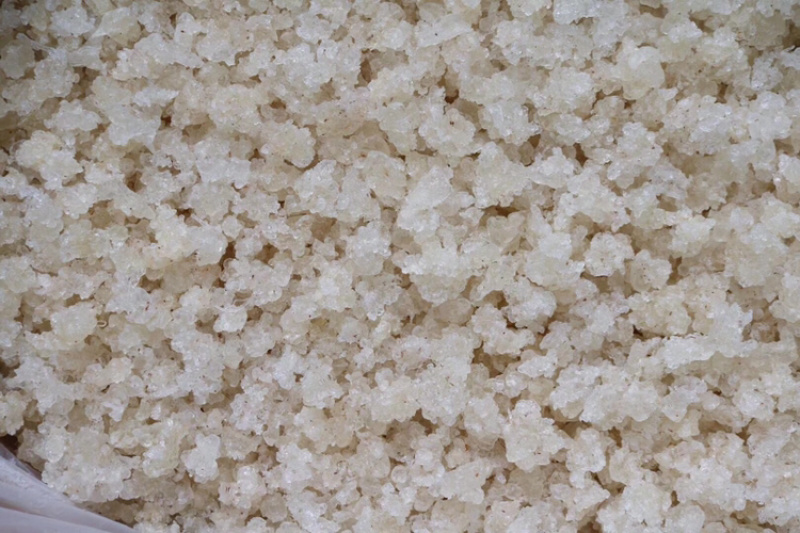 特上雪燕品相漂亮性价比高全白雪花批发代发送礼礼盒