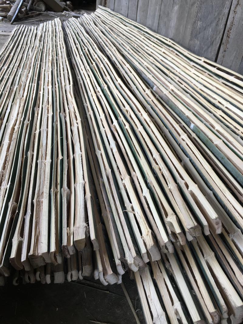 竹架板各种规格供应各种规格齐全有需要的老板随时联系