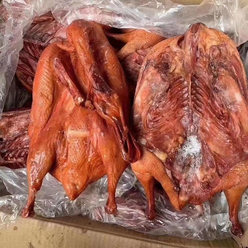 四川特产风味腊鸭鸭肉烤板鸭风干酱鸭腊味年货