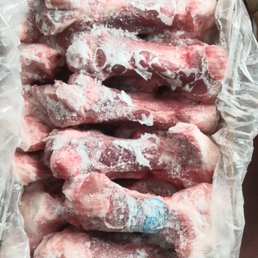 后棒骨，国产多肉后腿骨，一件12根左右，国标产品