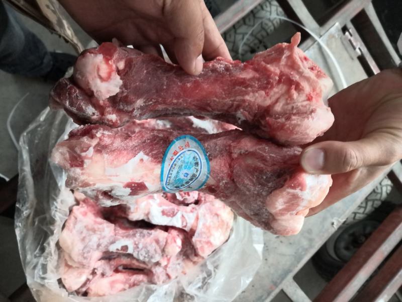 后棒骨，国产多肉后腿骨，一件12根左右，国标产品