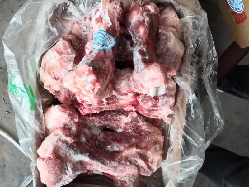 后棒骨，国产多肉后腿骨，一件12根左右，国标产品