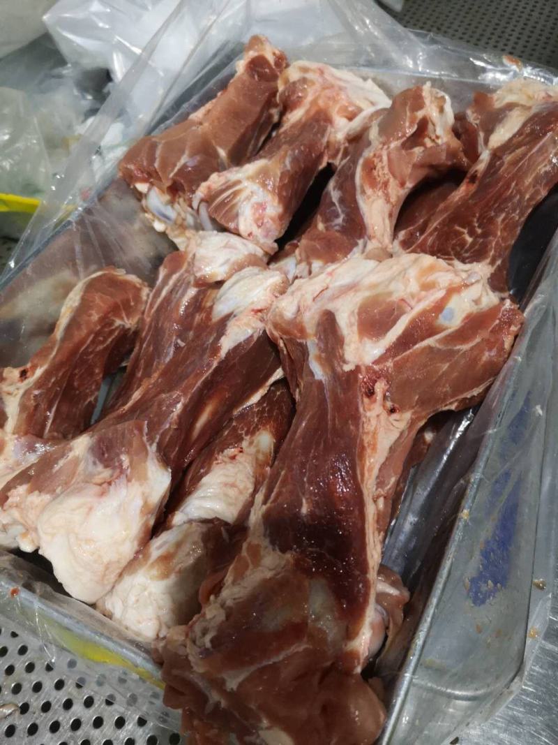 后棒骨，国产多肉后腿骨，一件12根左右，国标产品