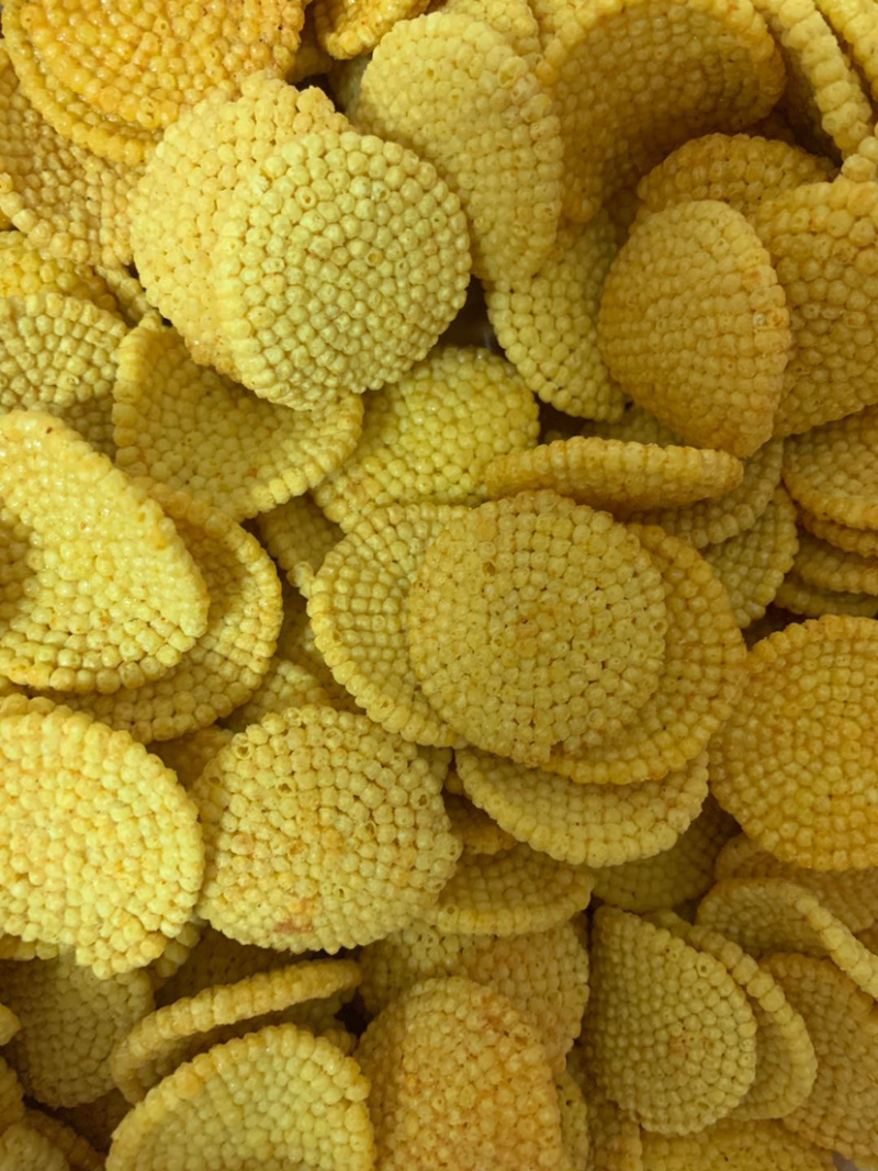 小米煎饼锅巴膨化散装零食锅巴生产厂家全国批发早市夜市大卖