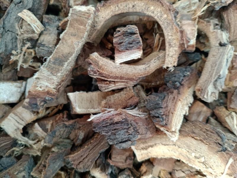 榆树皮，榆白皮干净无杂质量保证，量大从优！