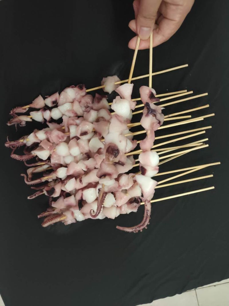 新鲜冷冻章鱼角粒串章鱼足章鱼脚八爪足龙珠串铁板烧烤商用