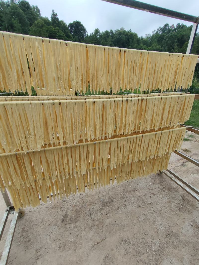 农村山泉水纯手工纯黄豆腐竹，无添加，广东省内包邮