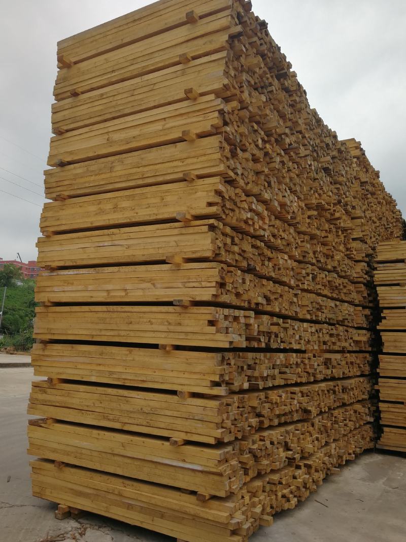 原木衫木各种工地方条模板4x8，3x5，5x10等等
