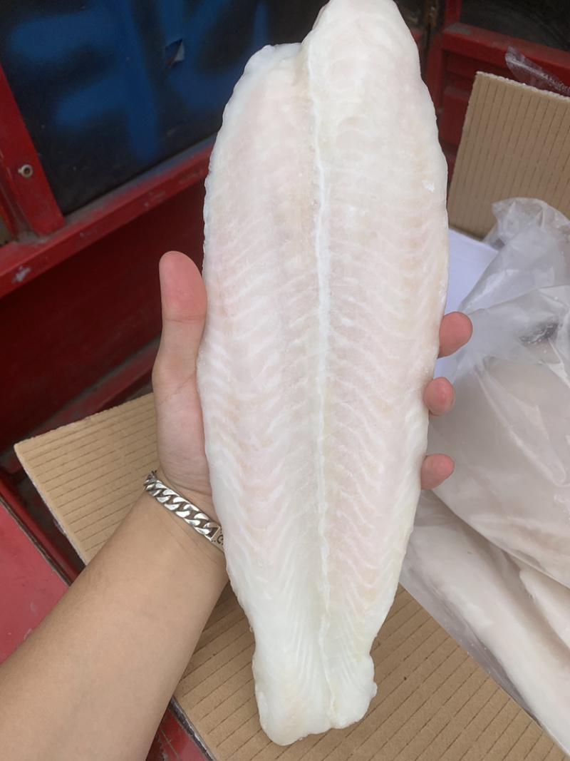 越南去皮带皮巴沙鱼，全规格，可视频看货，一手货源工厂直销