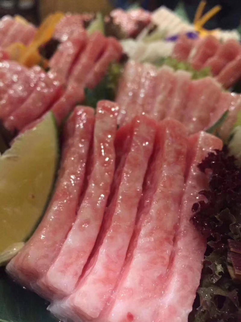 蓝鳍金枪大托天身肉。