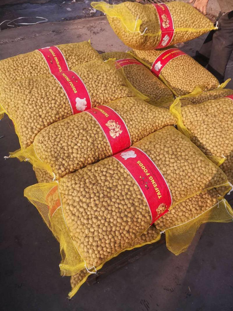 原产地直供，大量批发零售优质白玉山药豆。