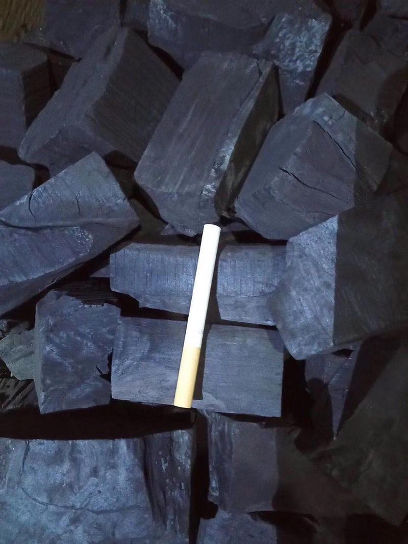 炭木炭烧烤炭老挝木炭工业木炭荔枝木碳原木木炭