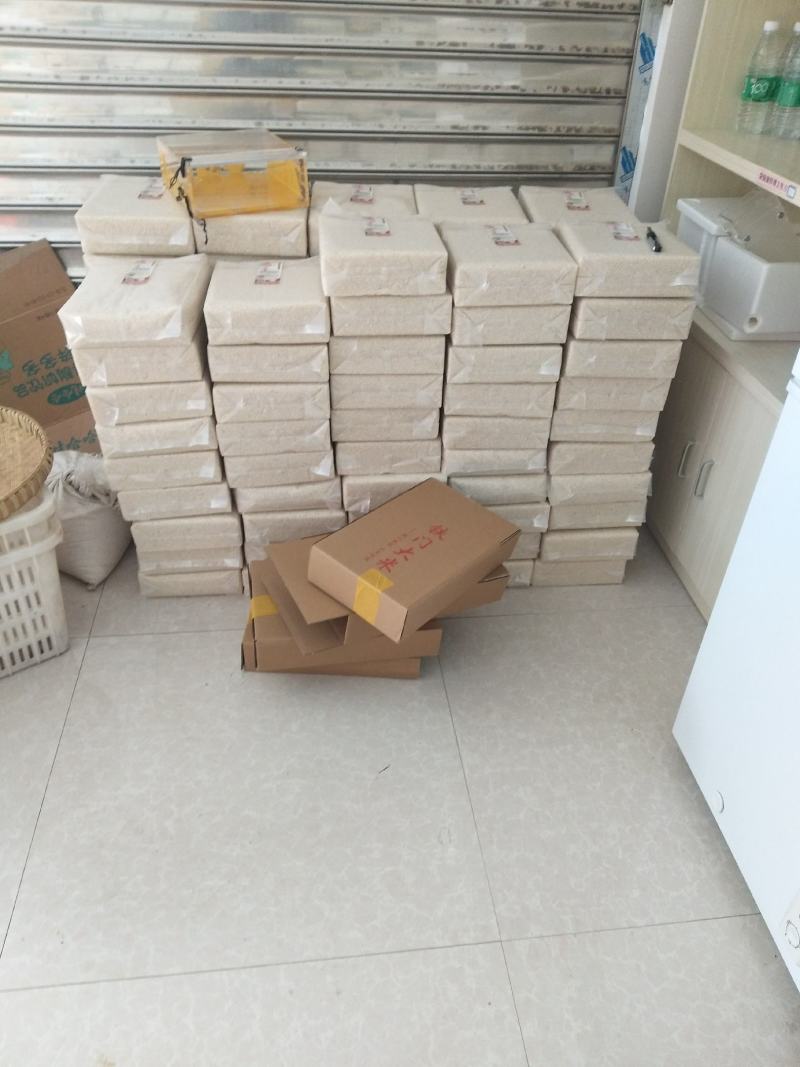 重庆本地专业合作社（农户+合作社）优质长香米。