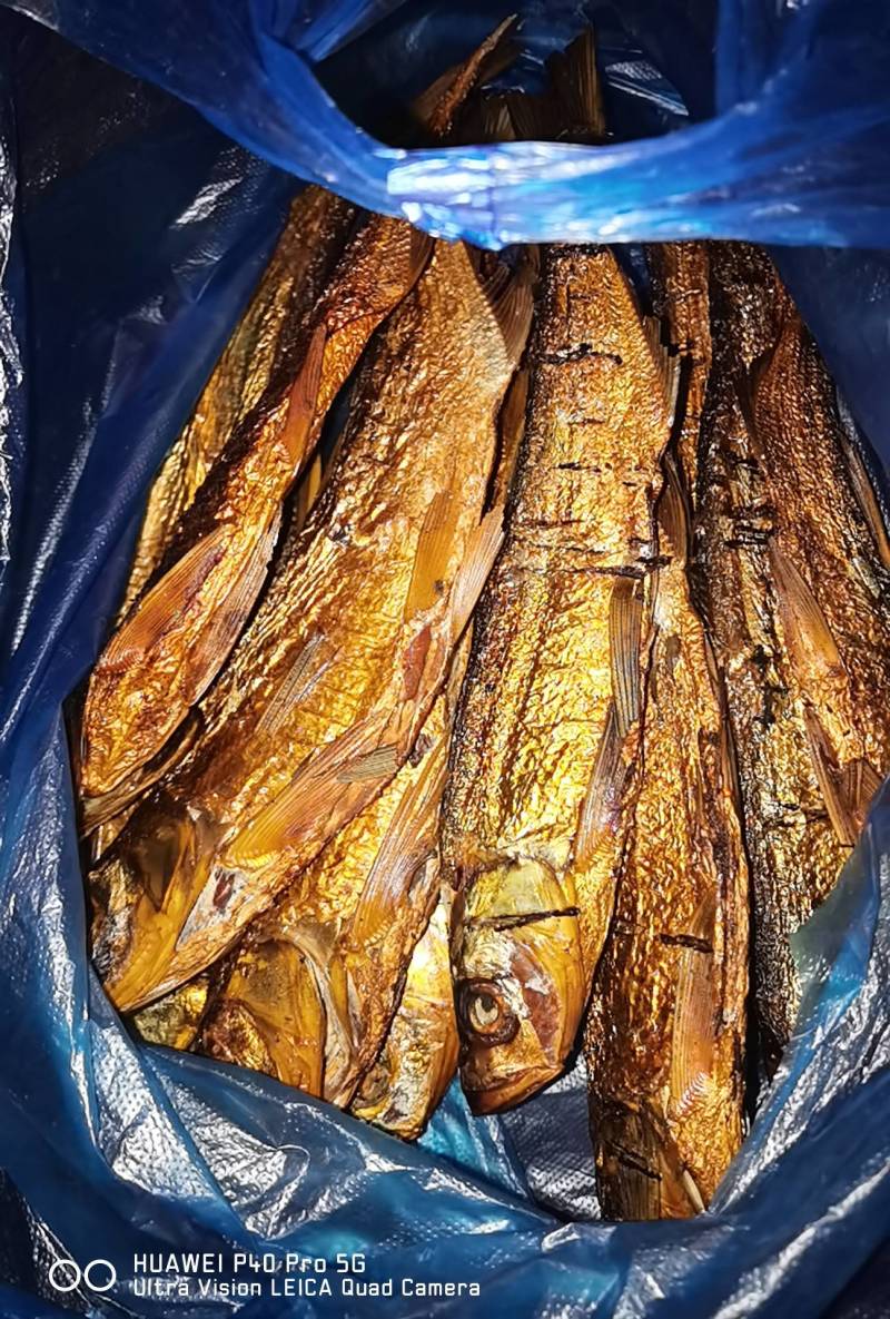 生态翘嘴鱼干，腌制蒸煮熏干