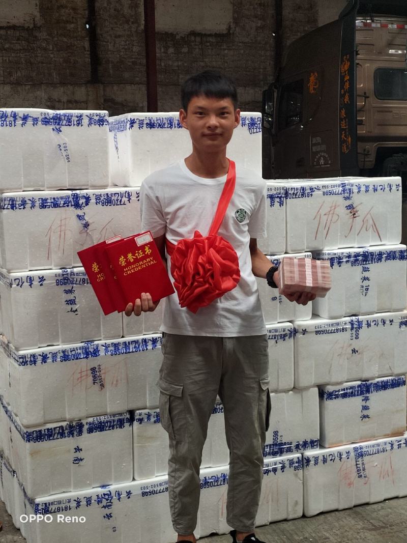蒜苗，小瓜，白菜，京包看客户需要可以配货欢迎各位老板合作