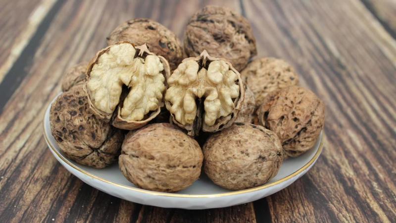 2020年新货云南薄皮泡核桃皮白仁白饱满