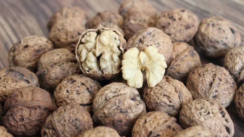 2020年新货云南薄皮泡核桃皮白仁白饱满