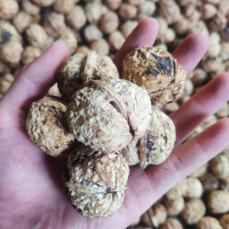2020年新货云南薄皮泡核桃皮白仁白饱满