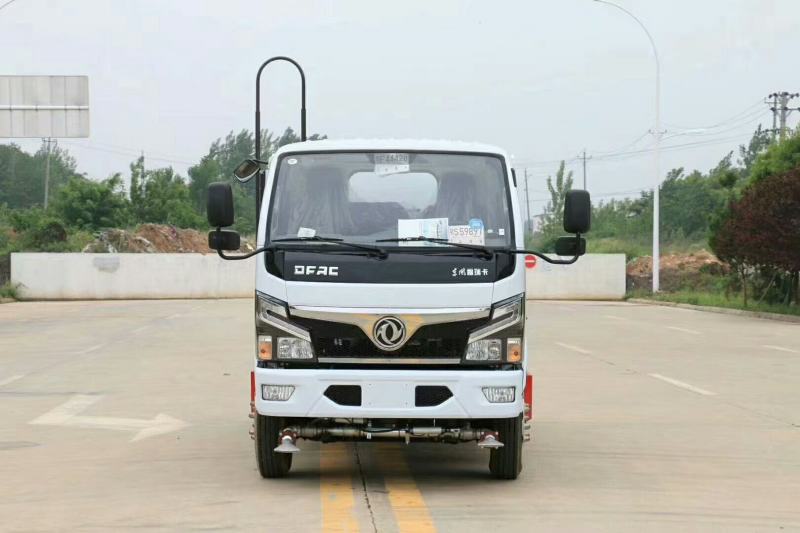 国六蓝牌小福瑞卡抑尘车