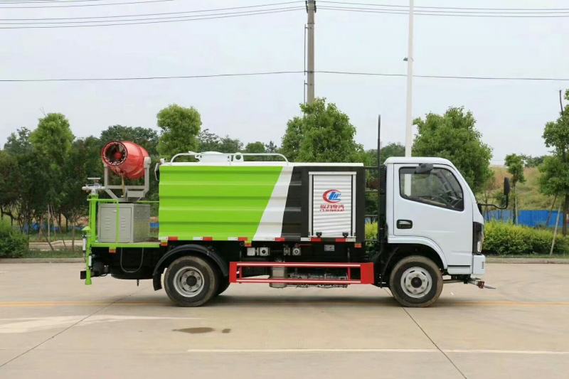 国六蓝牌小福瑞卡抑尘车