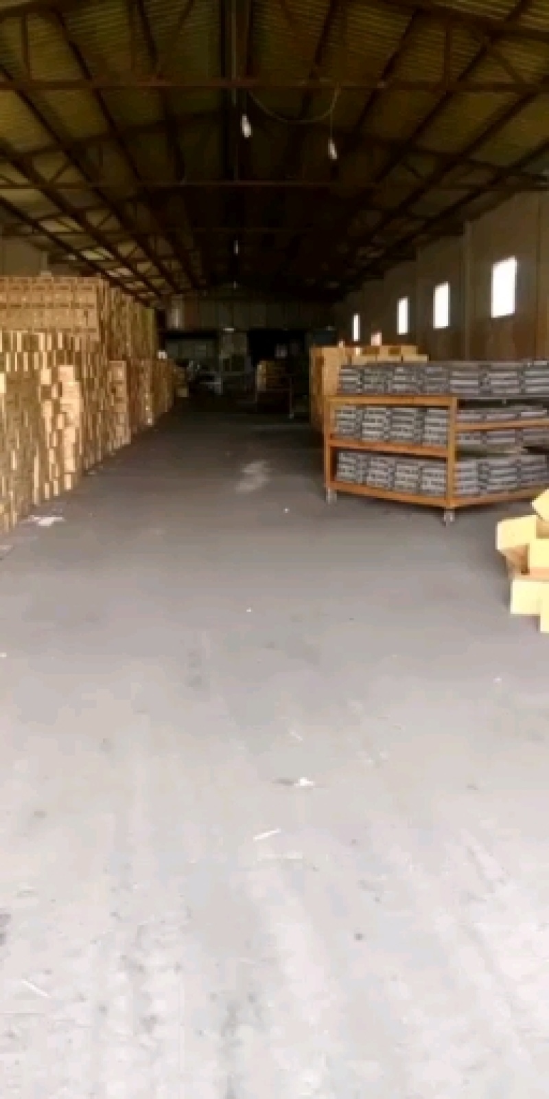 机制木炭环保型果木炭量大质优价格优惠欢迎咨询采购