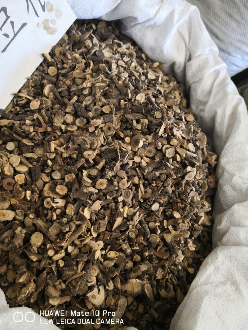 山豆根自然生长品质好量大从优经营各种中药材