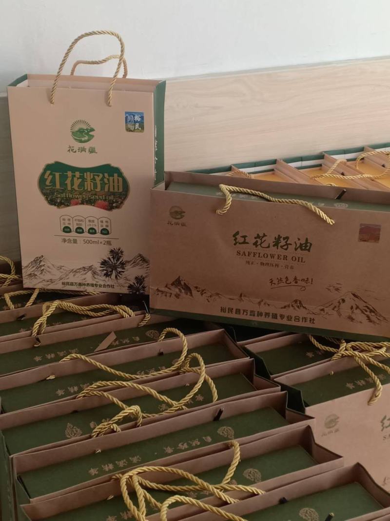 正宗新疆红花籽油，天然冷压榨，大量批发