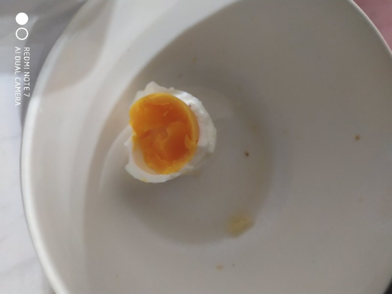 来自大别山的双色精品土鸡蛋