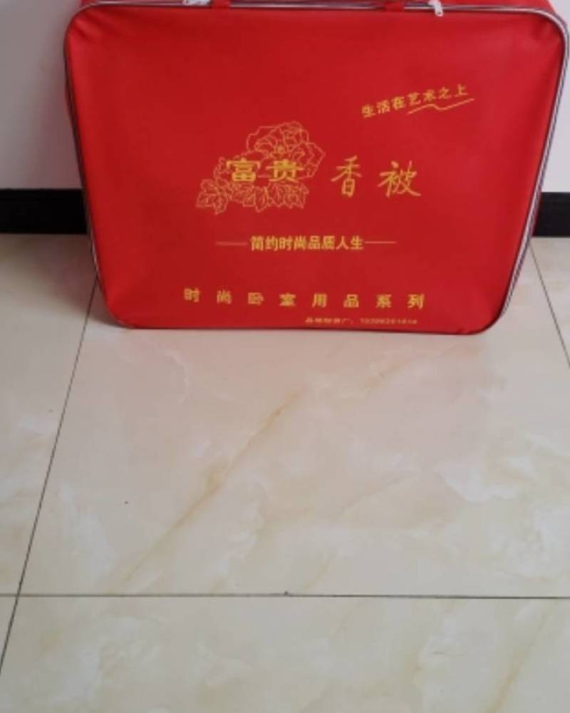 云南文山州砚山县厂家直销无纺布防尘收纳袋，可定制