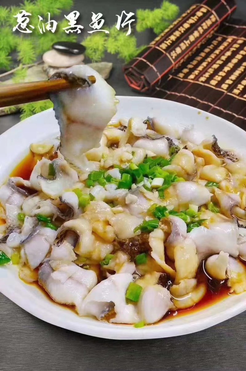 免浆黑鱼片口感纯正，新鲜肉质嫩香有劲道杠杠滴