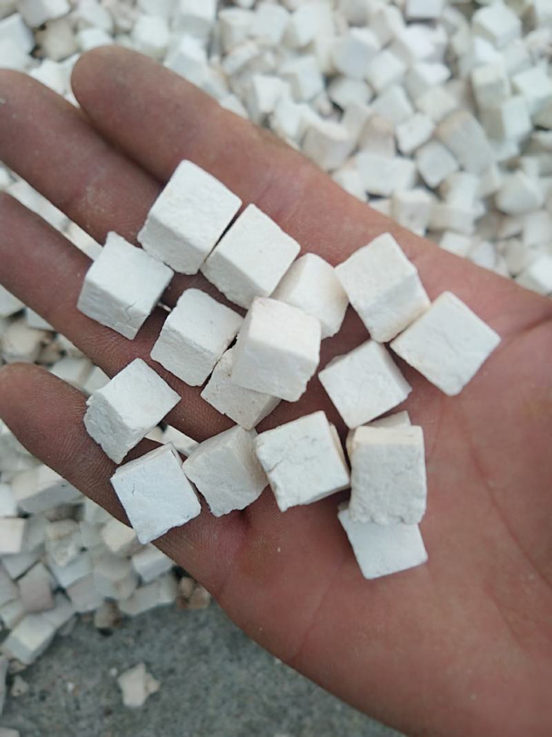 机器熟丁茯苓，23顿市场货药厂投料货供应