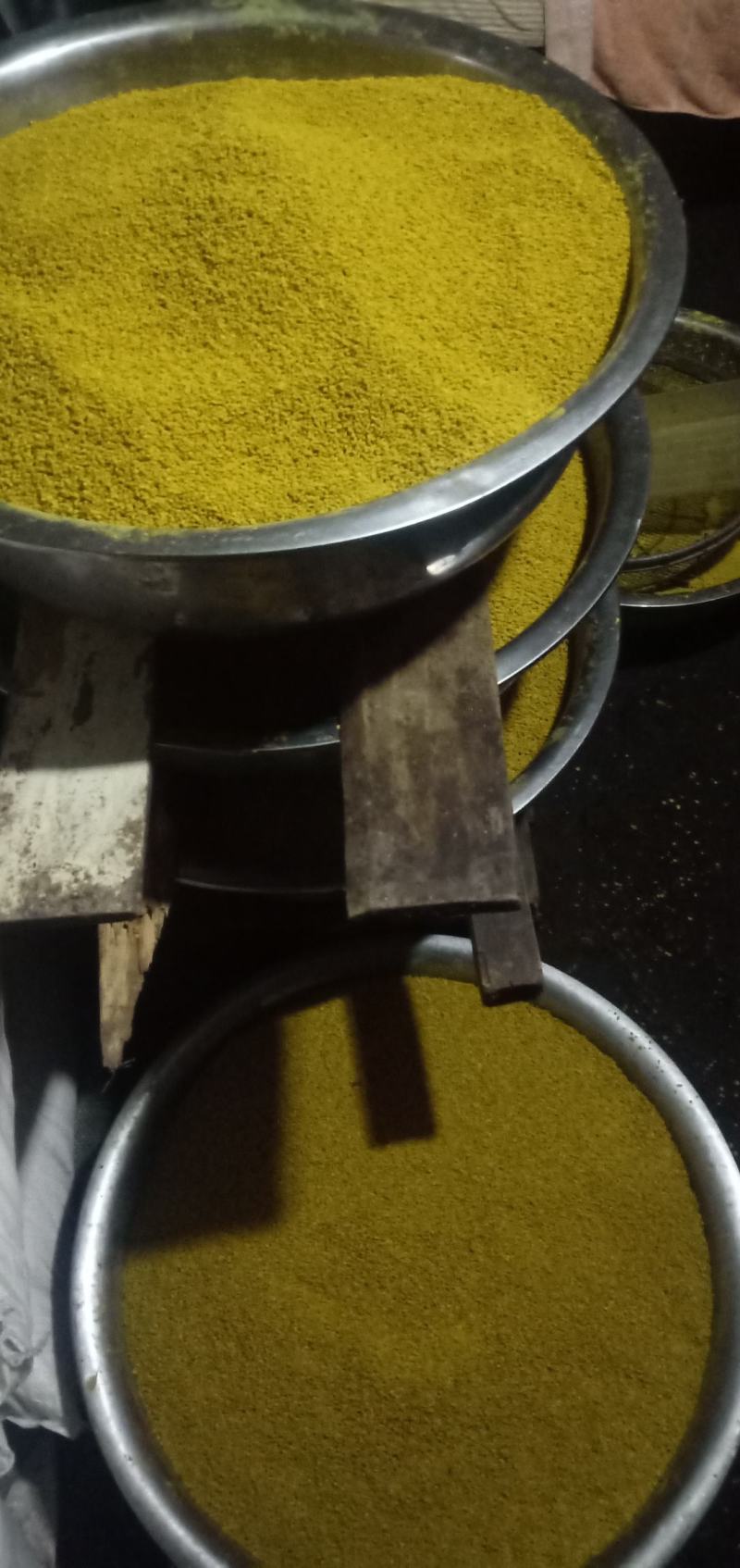 青海油菜花粉，是青海地区一年一季农作物，北方小油菜，基地