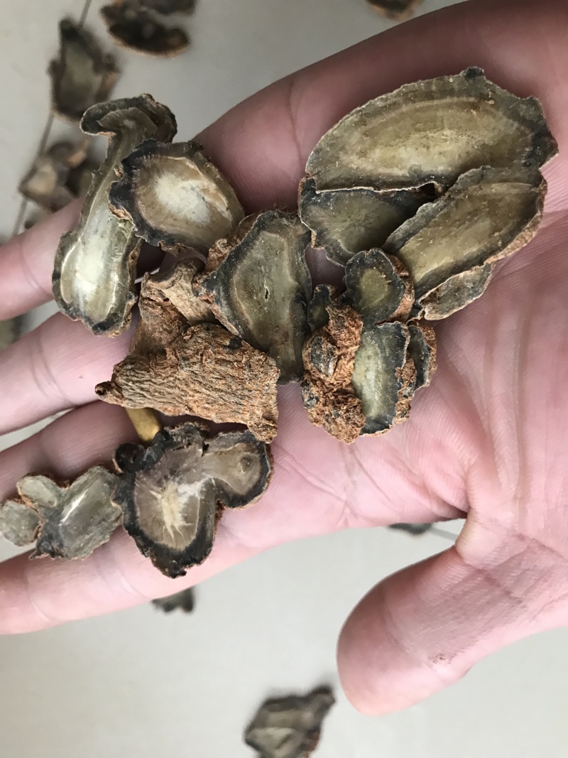 云南文山新鲜三七切片干三七片颜色好看500克顺丰包邮
