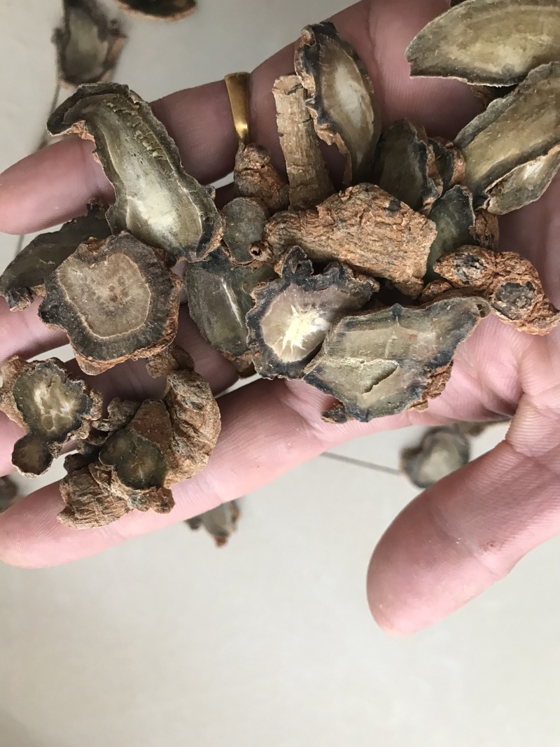 云南文山新鲜三七切片干三七片颜色好看500克顺丰包邮