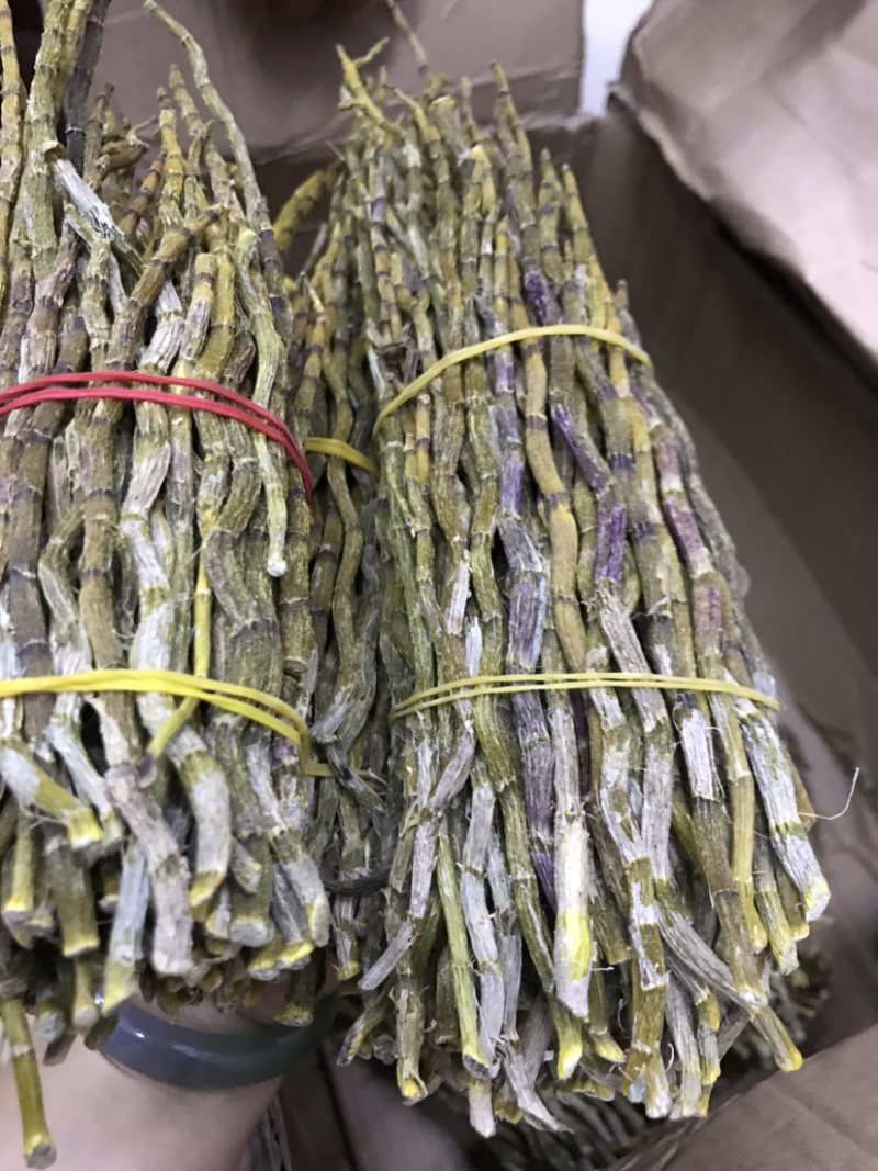 云南铁皮石斛枫斗精品牙条品质保证产地供应价格优势