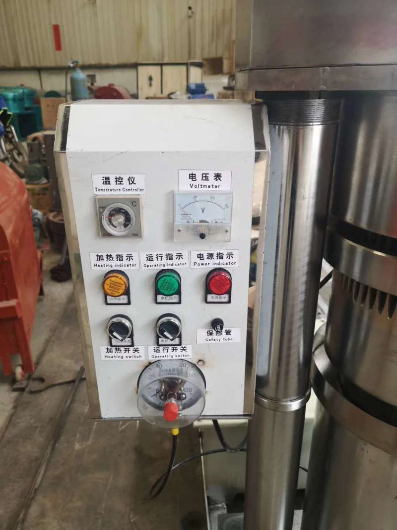 小型车载流动式液压榨油机全自动芝麻花生菜籽榨油机