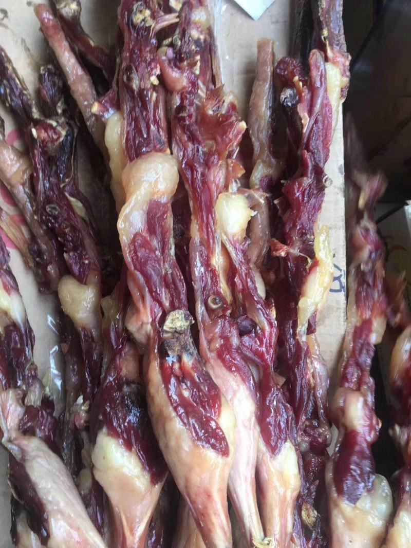 广式风味腊鸭条光滑红润煲仔饭腊肉干货糖酒味美瘦而不柴