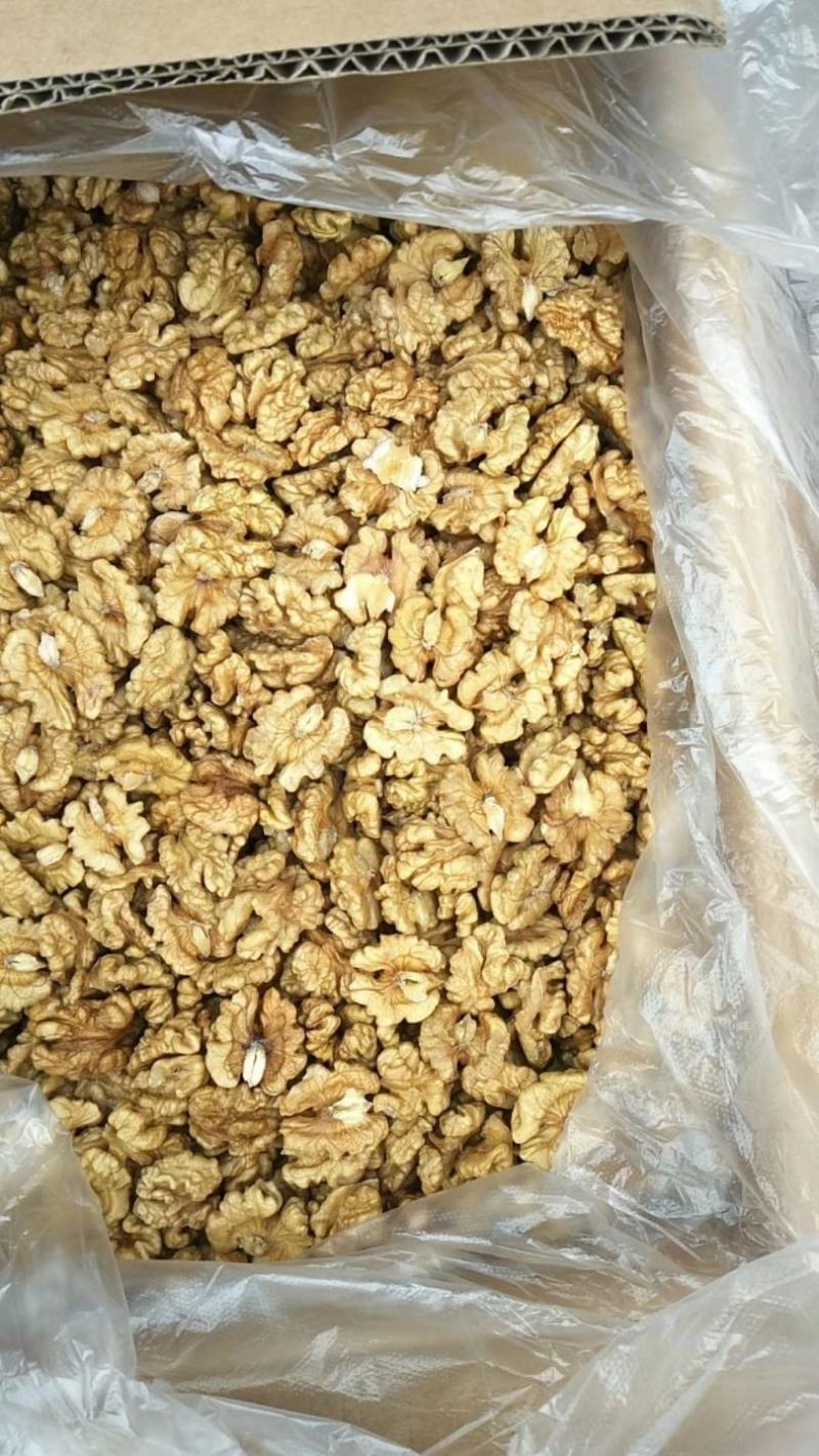 新货核桃仁上市了，欢迎新老客户订购！质量保证！价格优良！