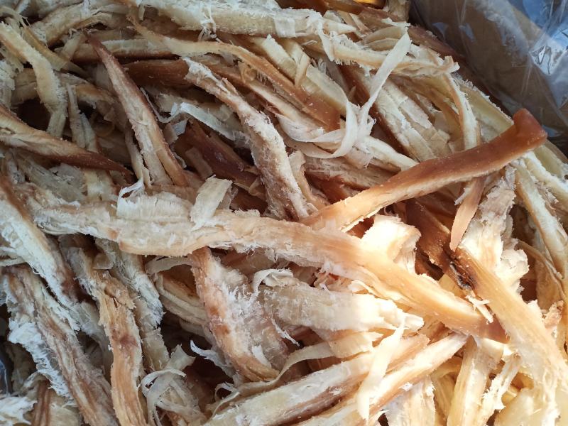 尤鱼丝是即食食品也是帮助发育补钙的好食品