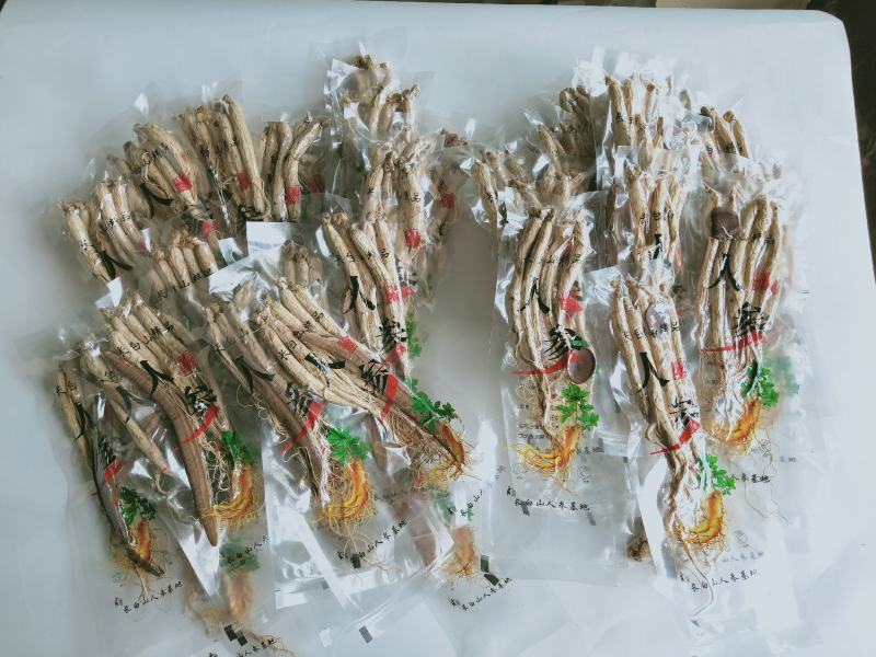 人参小礼袋，五支人参装，煮粥炖鸡煲汤泡酒佳品
