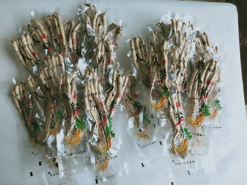 人参小礼袋，五支人参装，煮粥炖鸡煲汤泡酒佳品
