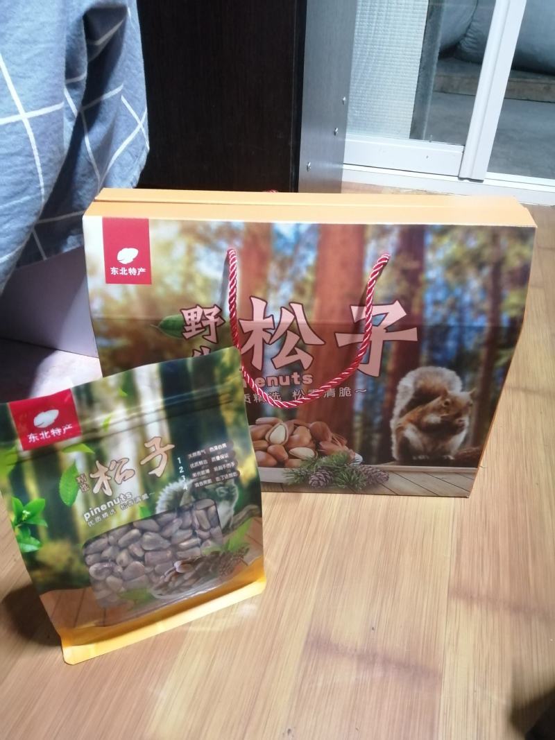 松子，大颗粒，新货，新炒的噶噶香粒粒饱满，又香又有点甜