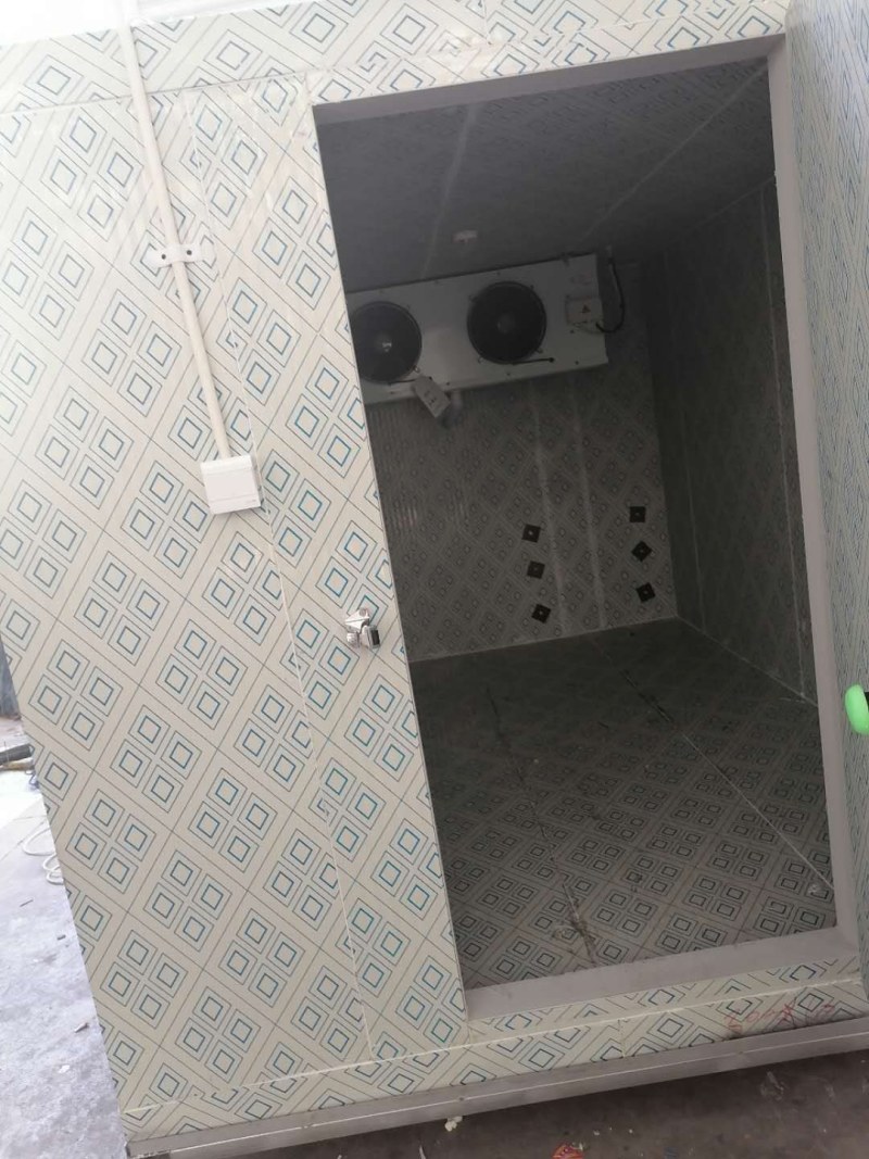 厂家直销可移动小冷库，适合超市，酒店，水果店，大排档，