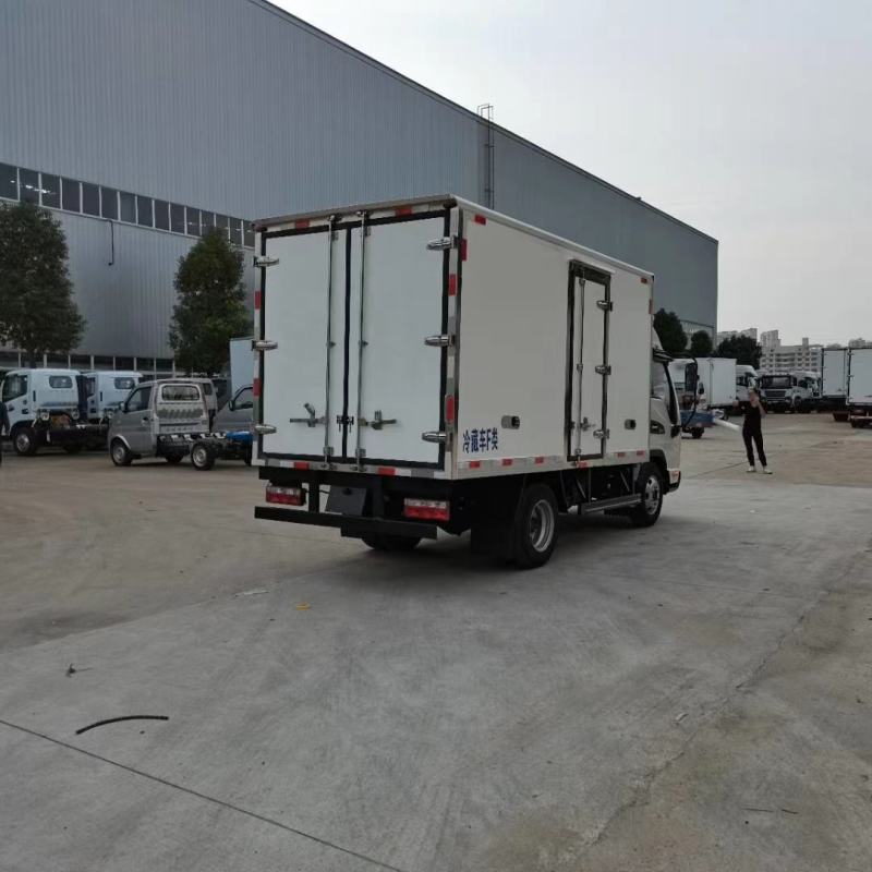 低价出售江淮康玲J3冷藏车