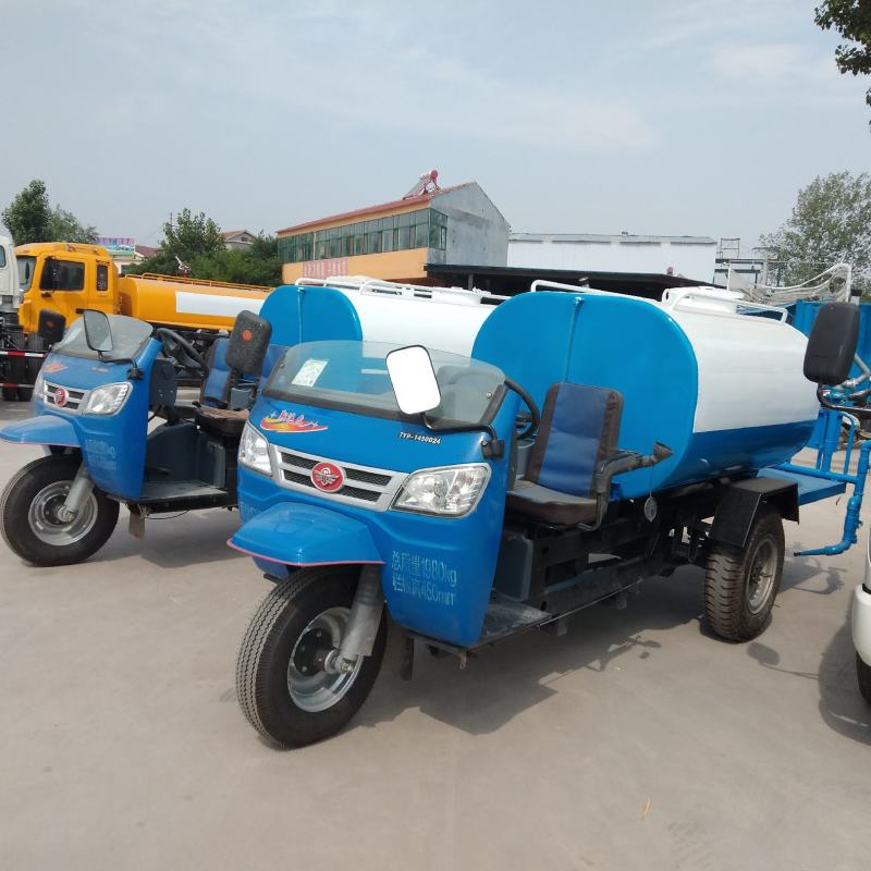 洒水车，二手洒水车，三轮洒水车，环卫洒水车
