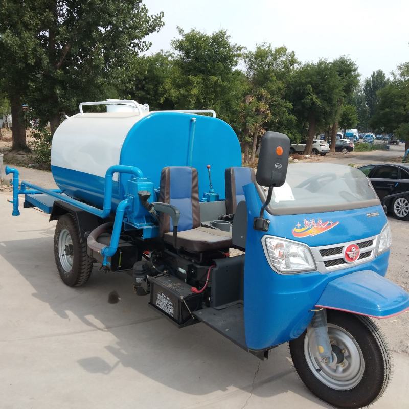 洒水车，二手洒水车，三轮洒水车，环卫洒水车